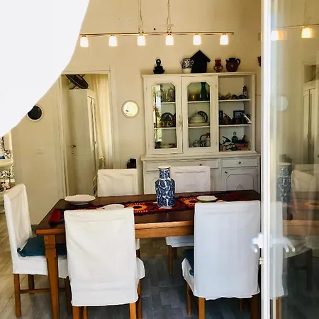 Oasi A 50 Mt Dalla Apartment