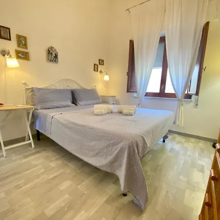 Apartment Oasi A 50 Mt Dalla *